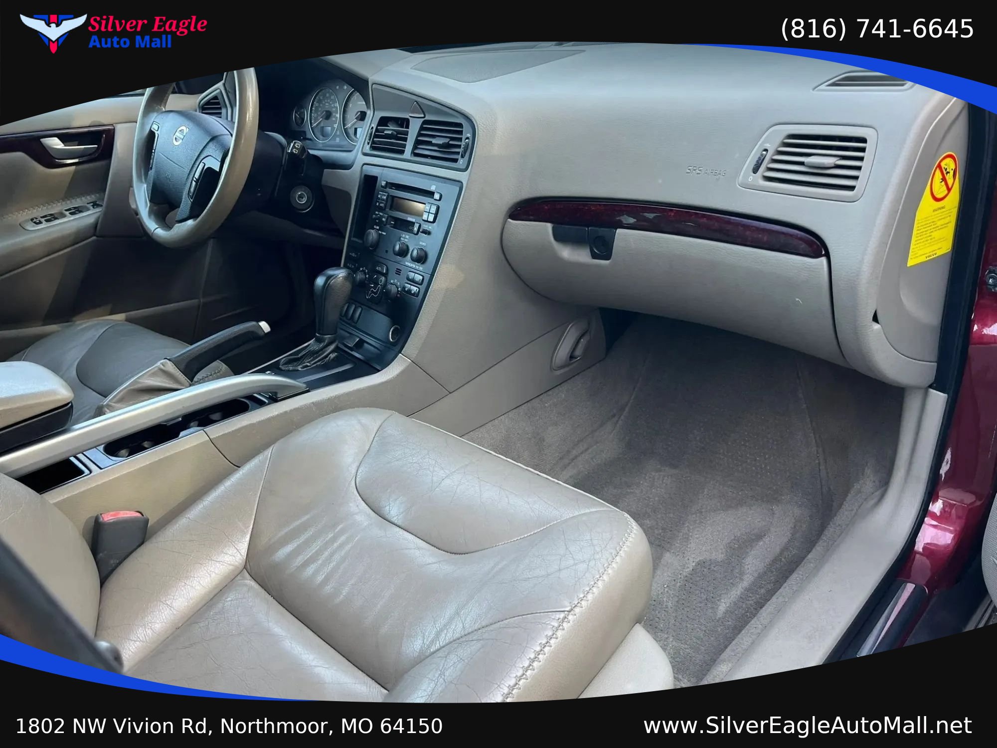 Used 2004 Volvo XC70 AWD/4WD image 6