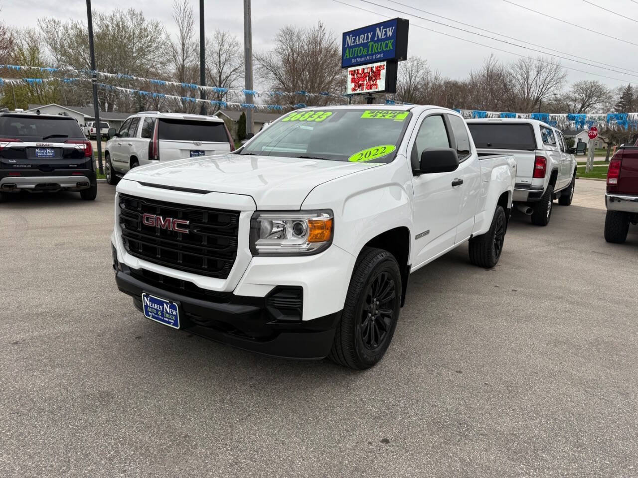 Used 2022 GMC Canyon Elevation Standard AWD/4WD image 2