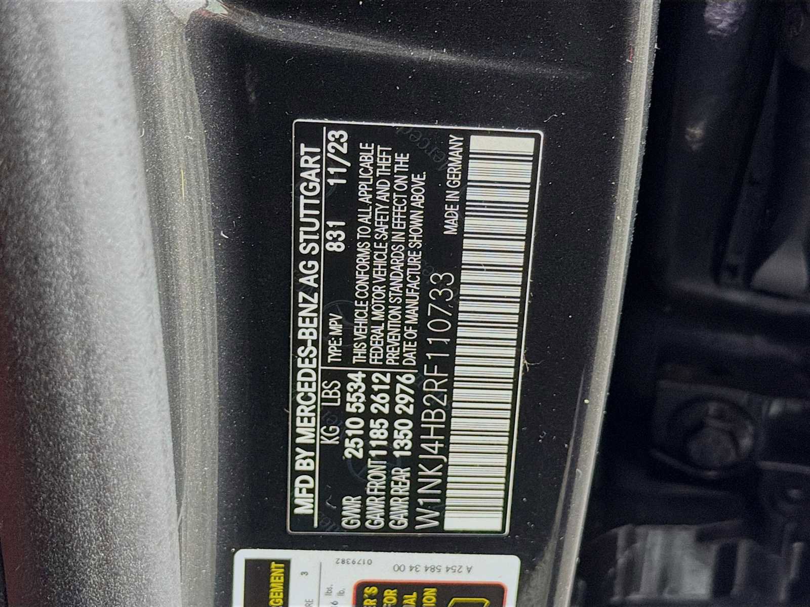 Used 2024 Mercedes-Benz GLC 300 4MATIC image 30