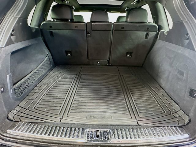 Used 2015 Porsche Cayenne Turbo image 29