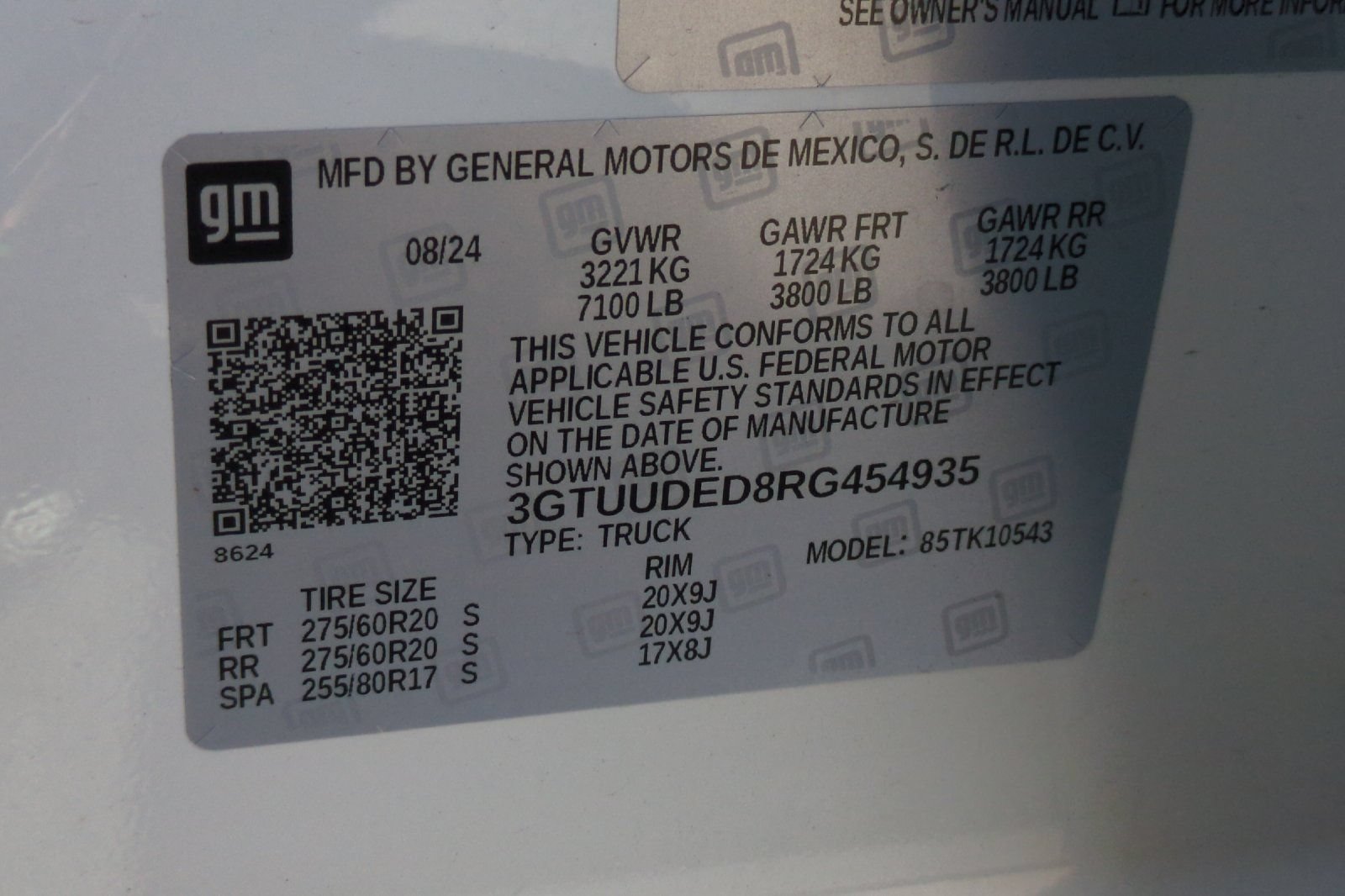 Used 2024 GMC Sierra 1500 SLT w/ SLT Premium Plus Package AWD/4WD image 58
