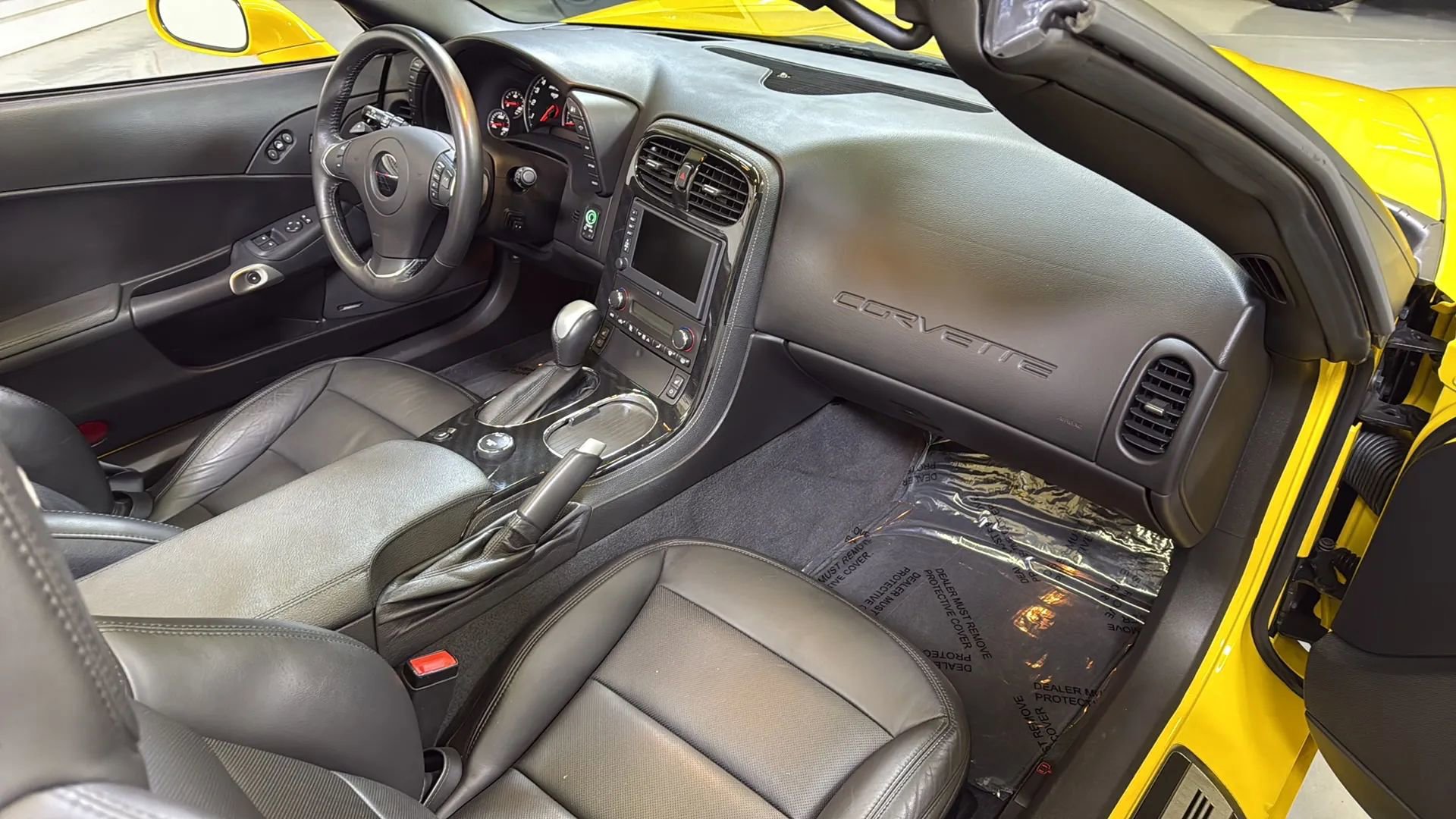 Used 2013 Chevrolet Corvette Grand Sport w/ 3LT Preferred Equipment Group image 22