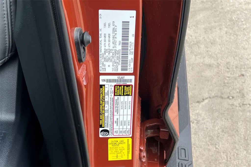 Used 2025 Toyota Tundra Limited image 33