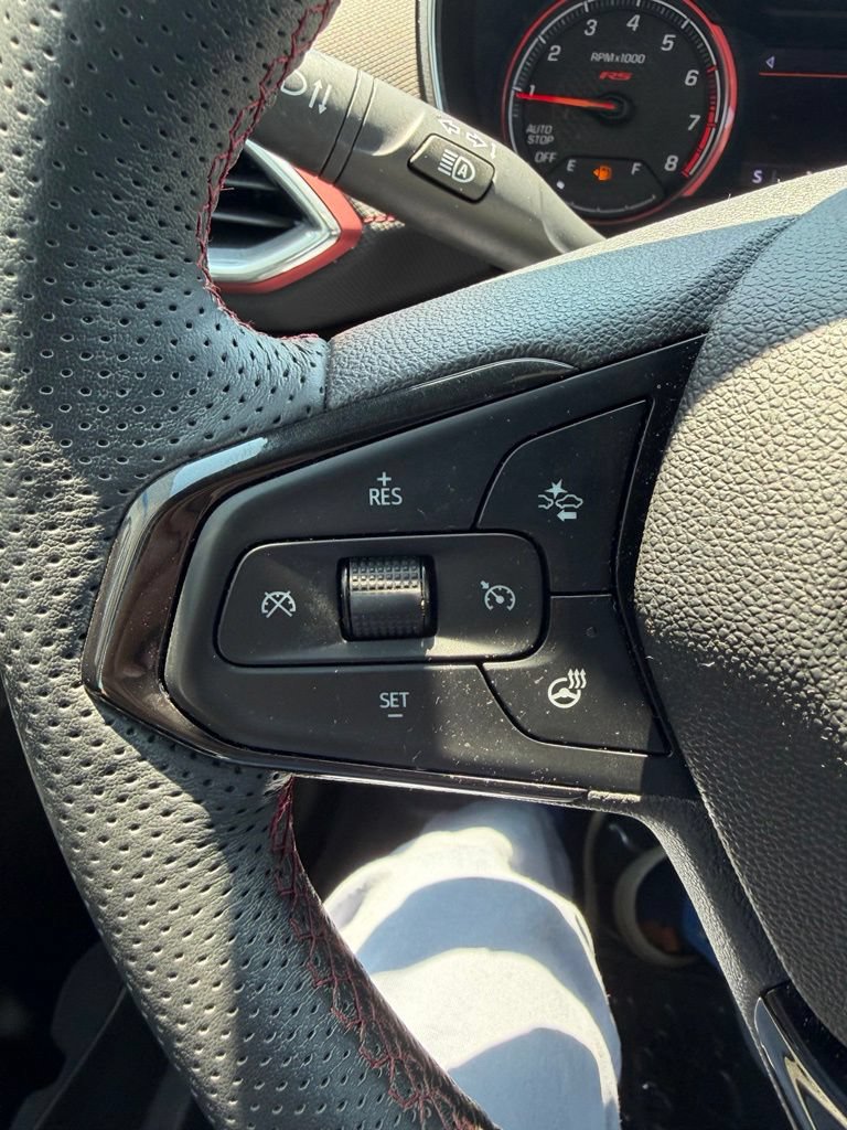 Used 2023 Chevrolet TrailBlazer RS w/ Sun and Liftgate Package AWD/4WD image 27