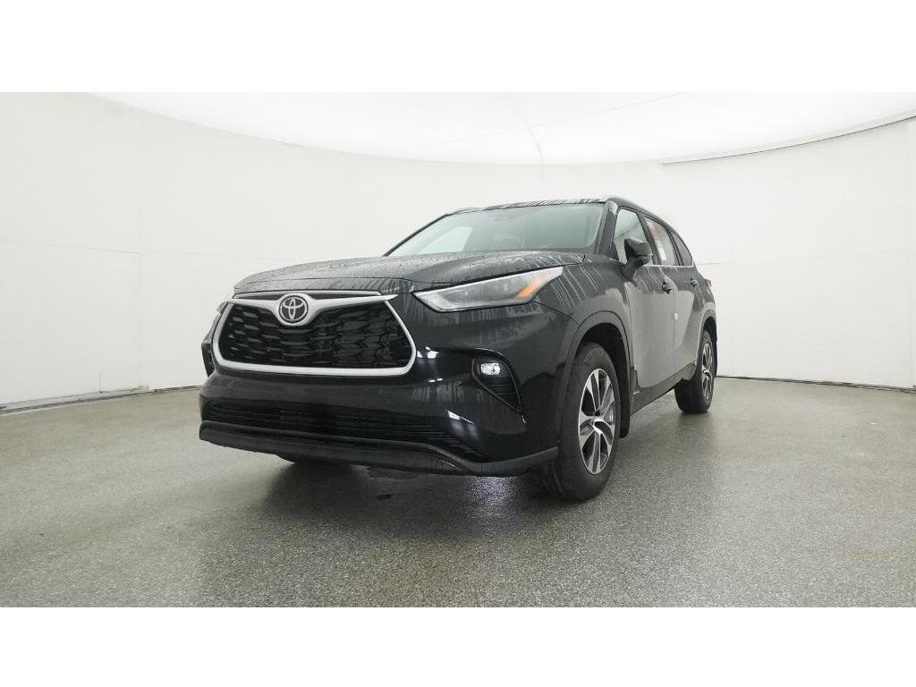 Used 2026 Toyota Highlander XLE AWD/4WD image 38