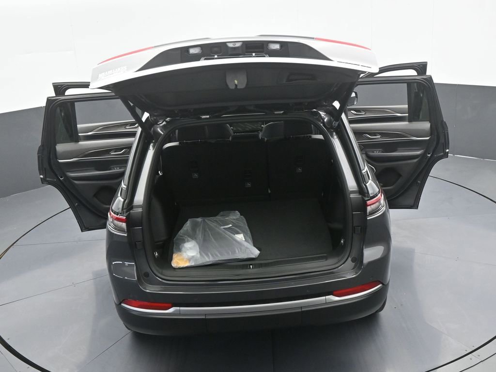 New 2026 Jeep Grand Cherokee Limited RWD image 62