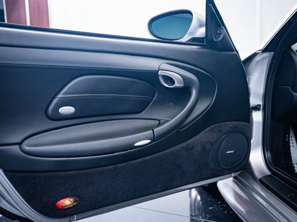 Used 2002 Porsche 911 Turbo image 19