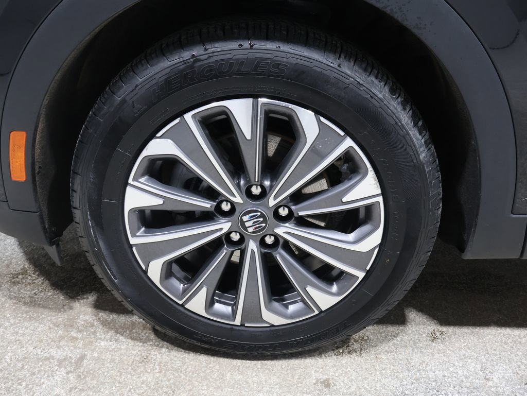 Used 2024 Buick Envision Preferred image 9