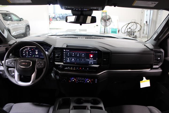 New 2026 GMC Sierra 1500 SLE w/ X31 Off-Road Package image 3