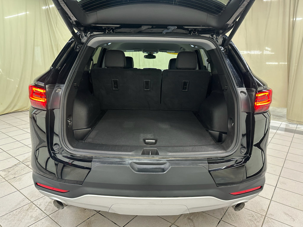 Certified 2023 Chevrolet Blazer LT w/ Midnight/Sport Edition FWD image 8