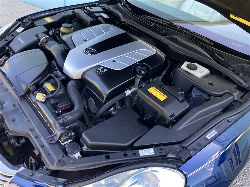 Used 2003 Lexus SC 430 Convertible RWD image 37