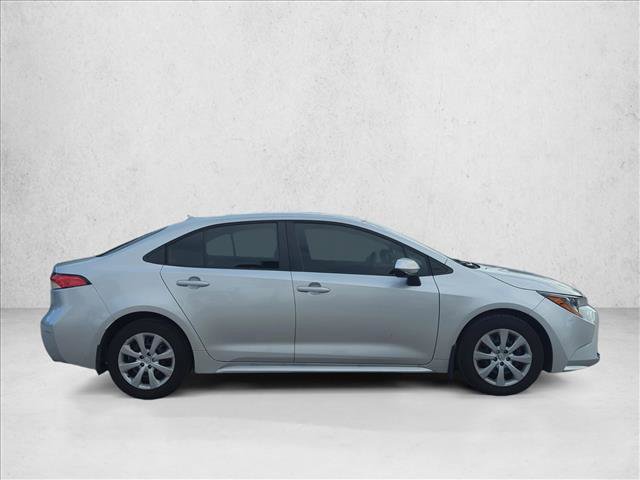 Used 2025 Toyota Corolla LE FWD video 4