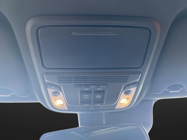 Used 2019 Nissan Pathfinder SL image 30