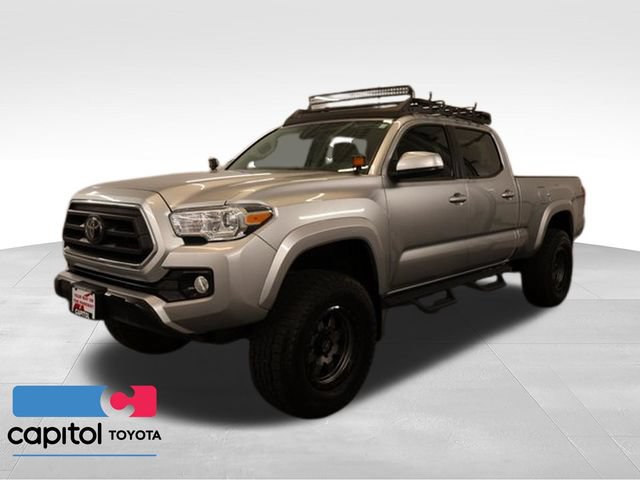 Certified 2022 Toyota Tacoma SR5 AWD/4WD image 6