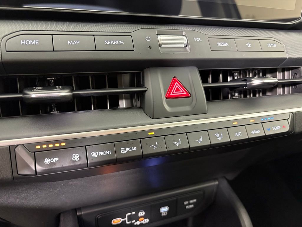 New 2026 Kia K4 LXS image 30