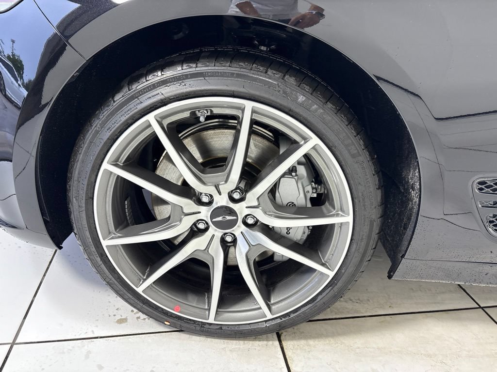 New 2026 Genesis G70 2.5T RWD image 9