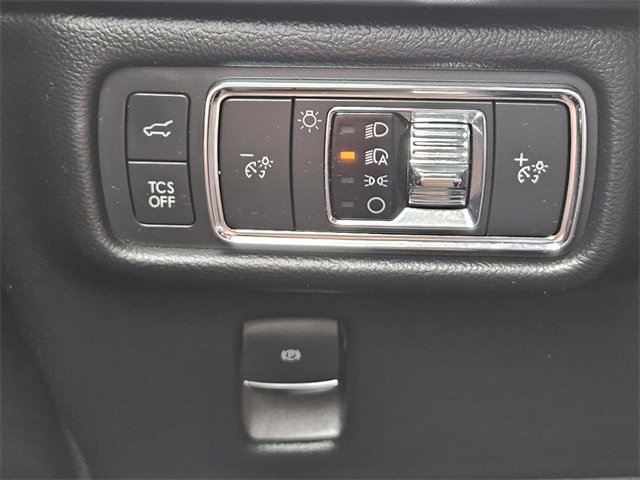 Certified 2021 Lincoln Nautilus FWD w/ Equipment Group 101A image 22