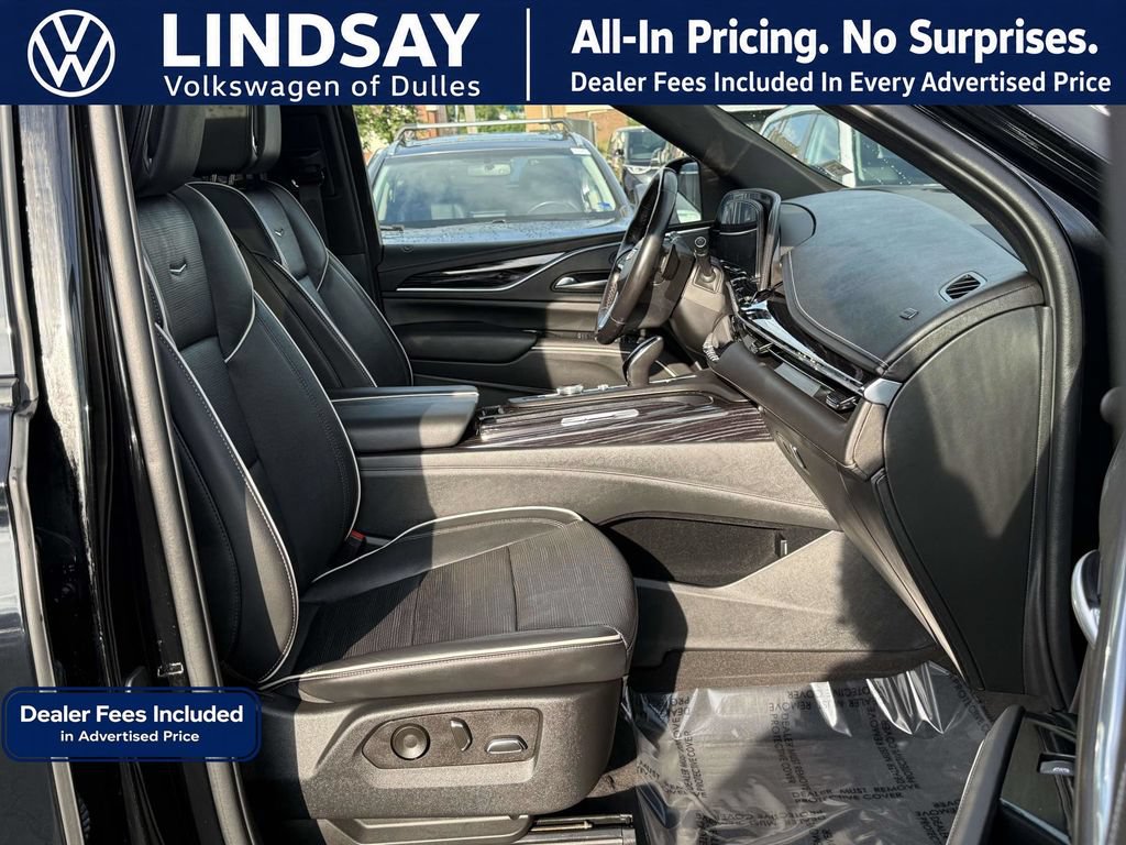 Used 2022 Cadillac Escalade ESV Sport w/ Touring Package AWD/4WD image 12