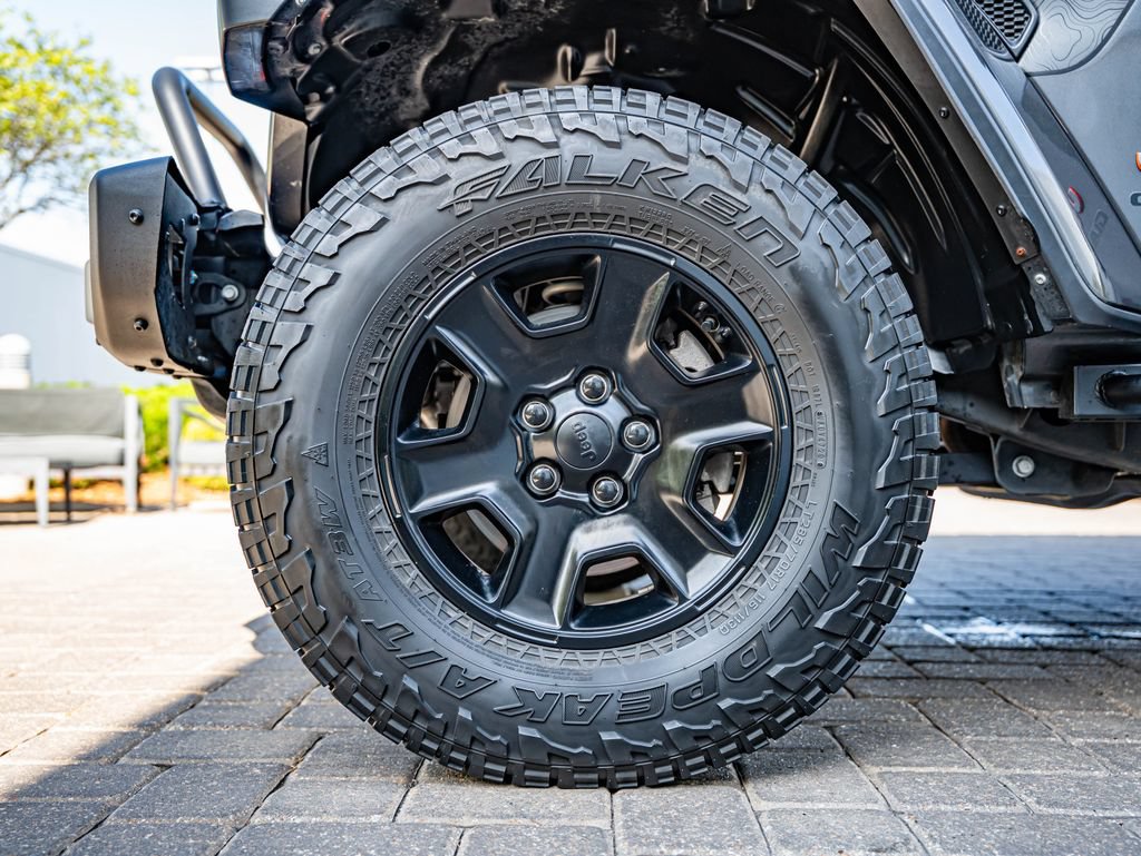 Used 2021 Jeep Gladiator Mojave AWD/4WD image 12