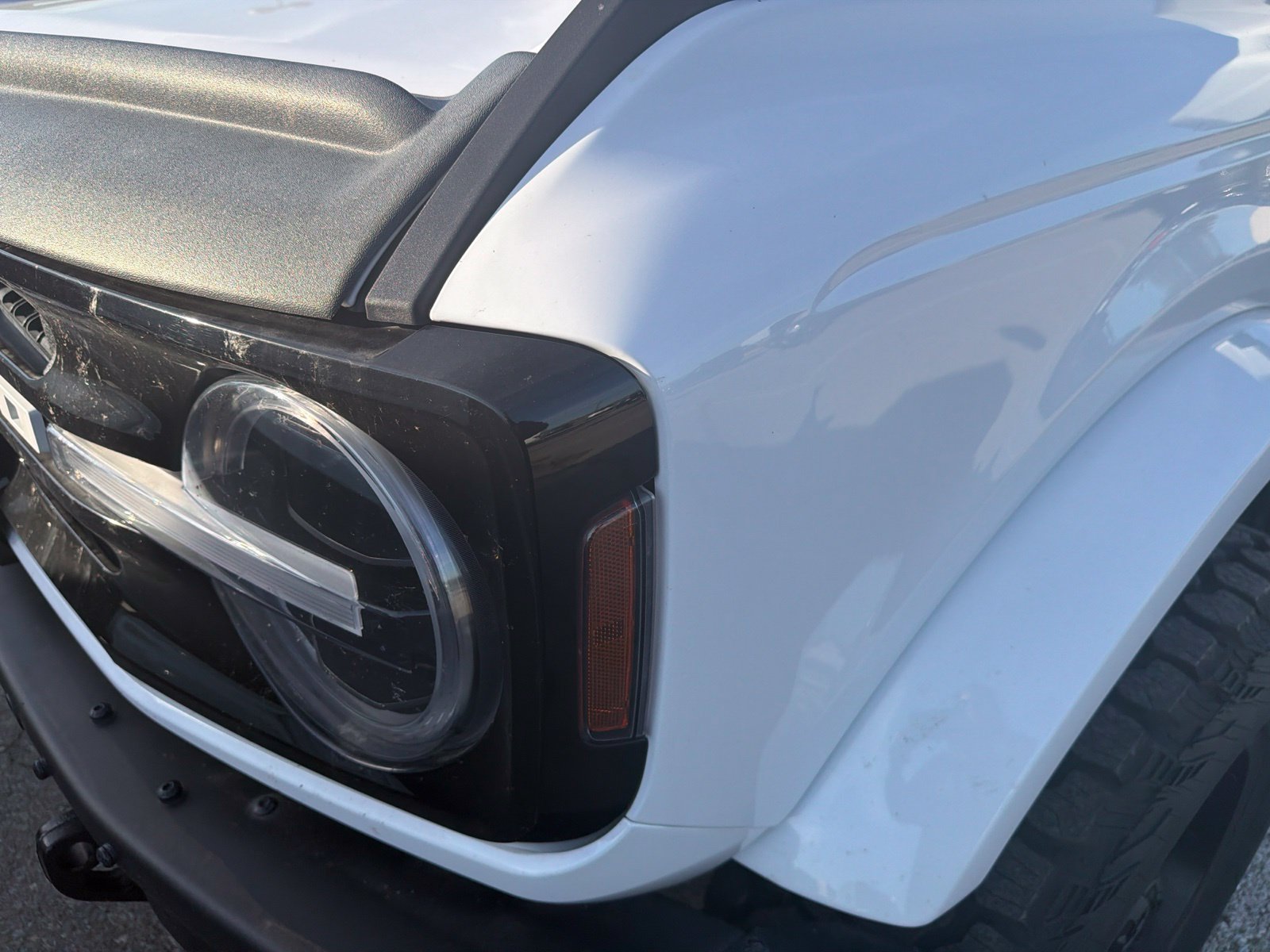 Used 2022 Ford Bronco Outer Banks AWD/4WD image 2