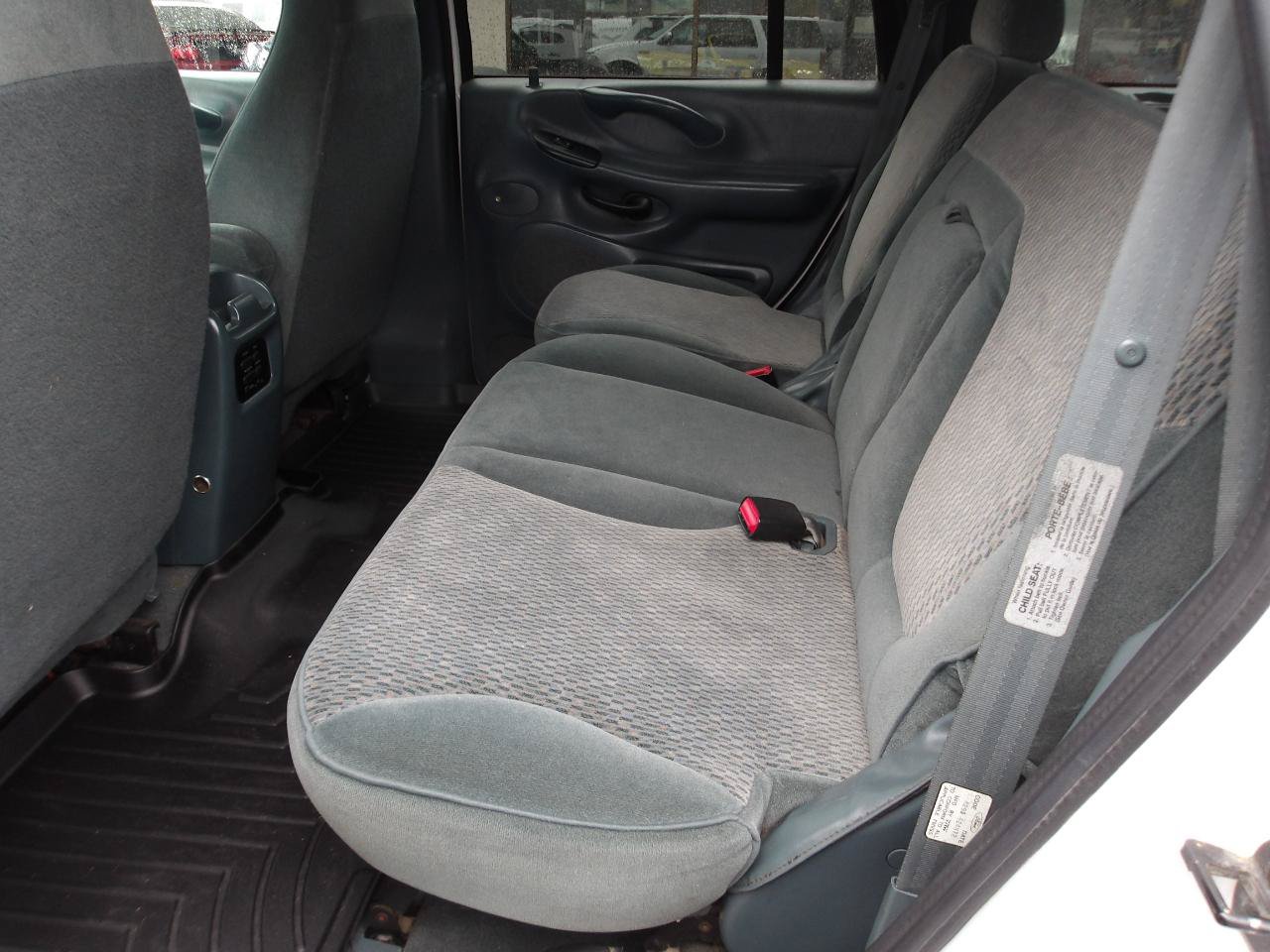Used 1998 Ford Expedition XLT AWD/4WD image 10