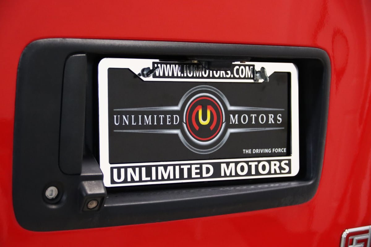 Used 2023 GMC Savana 3500 Extended w/ Driver Convenience Package RWD image 4
