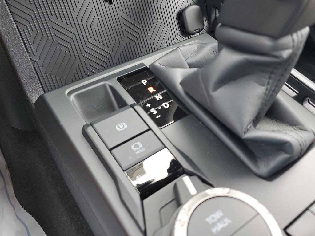 New 2026 Toyota 4Runner SR5 image 28