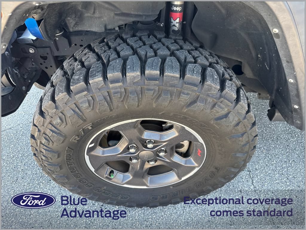 Used 2022 Jeep Gladiator Rubicon w/ LED Lighting Group AWD/4WD image 12