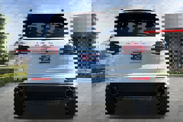 Used 2018 Porsche Cayenne S image 5