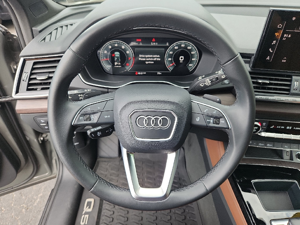 Used 2023 Audi Q5 2.0T Premium Plus w/ Premium Plus Package AWD/4WD image 20