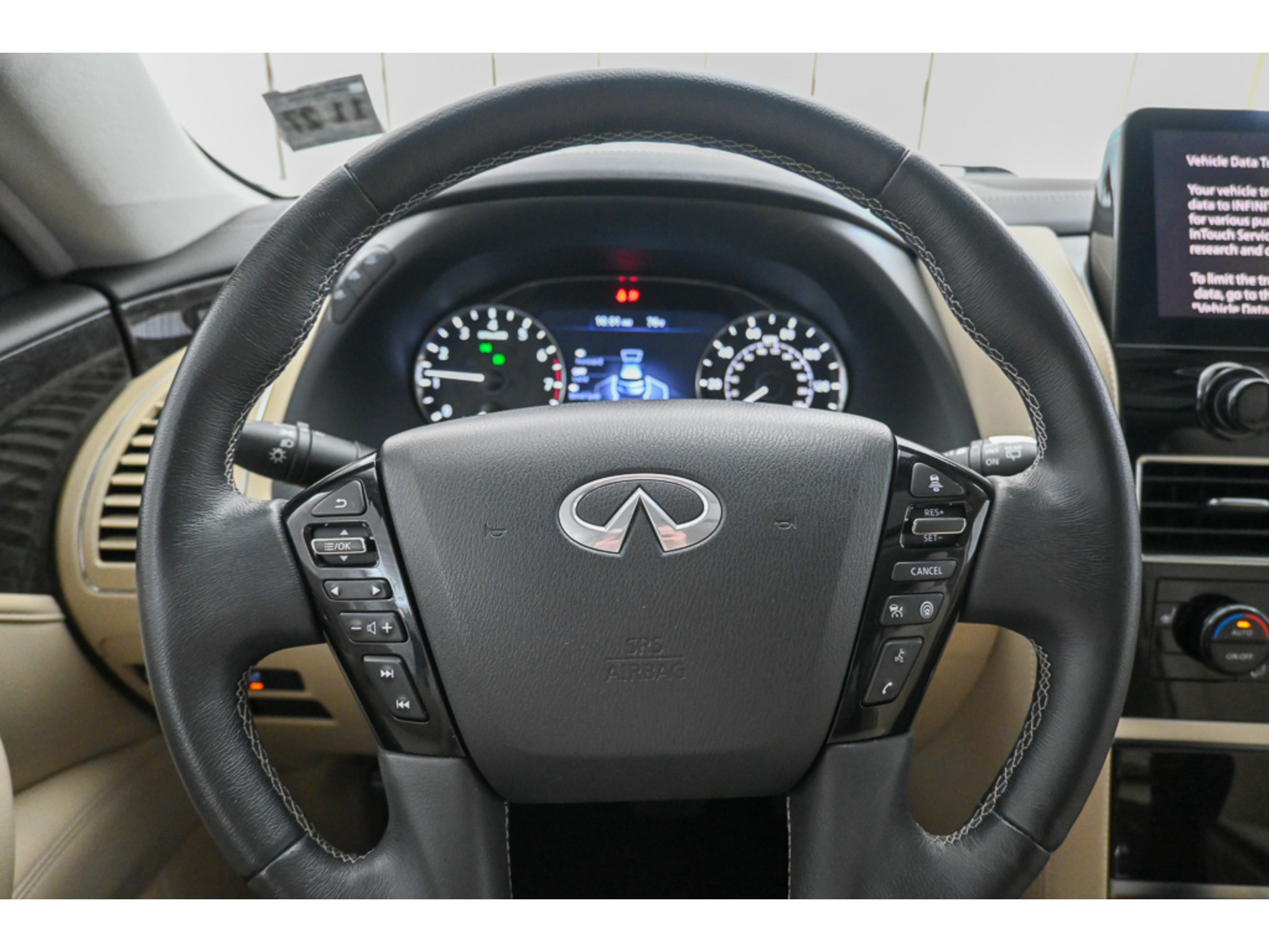 Used 2022 INFINITI QX80 Luxe w/ Cargo Package AWD/4WD image 13