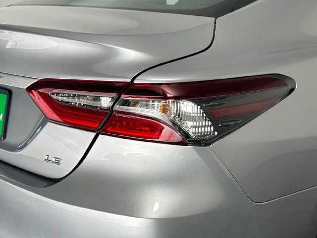 Used 2024 Toyota Camry LE w/ Convenience Package FWD image 33