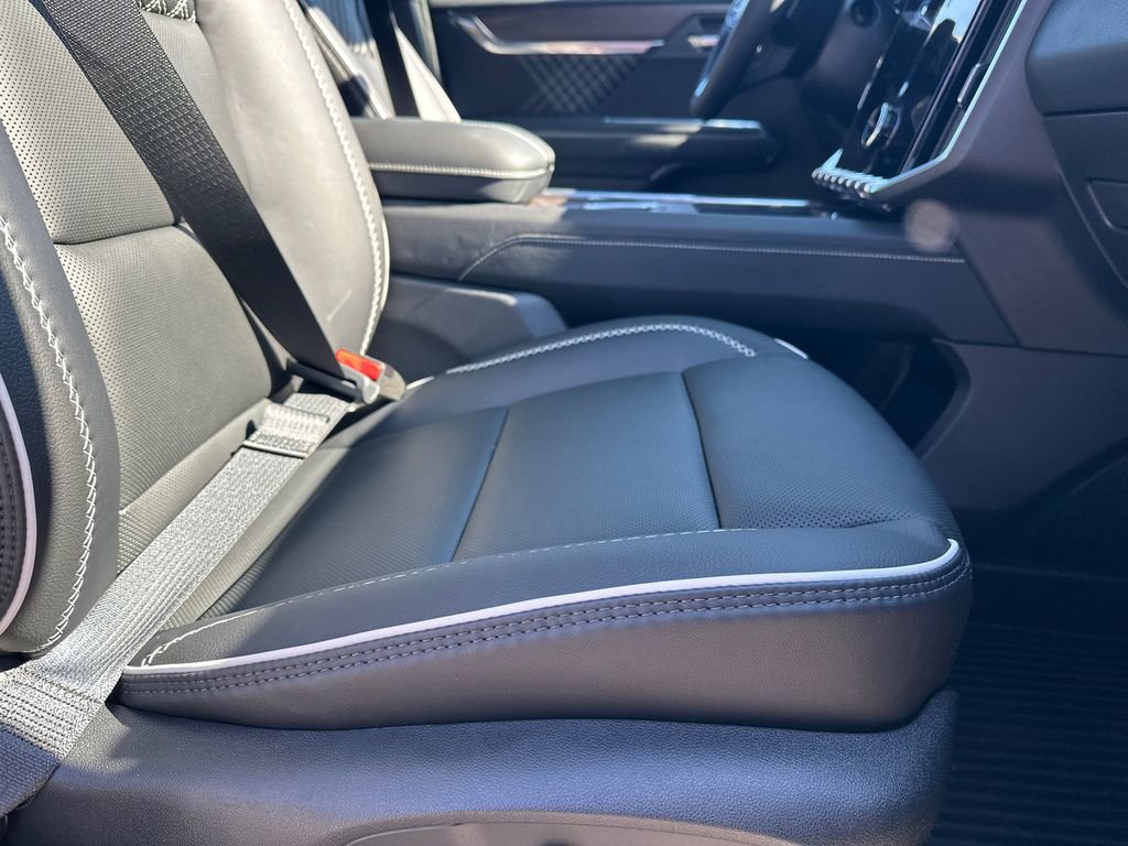 New 2026 GMC Acadia Denali w/ Super Cruise Package image 14