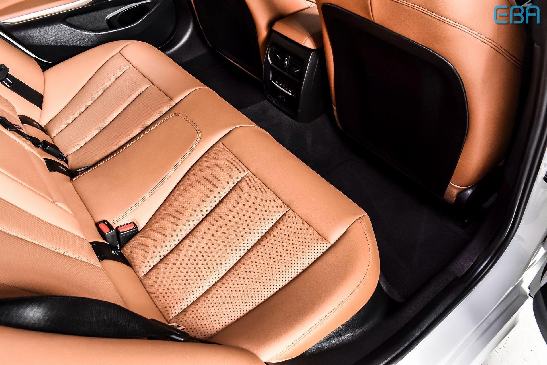 Used 2025 BMW 330i xDrive Sedan w/ M Sport Package image 19