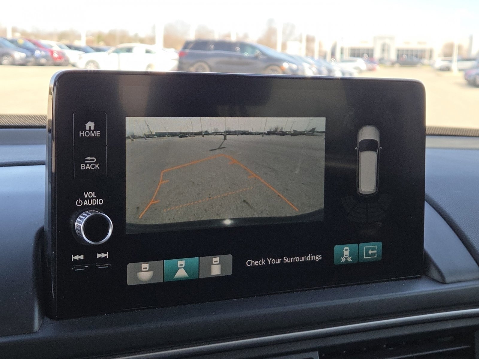Used 2023 Honda Pilot Touring image 11