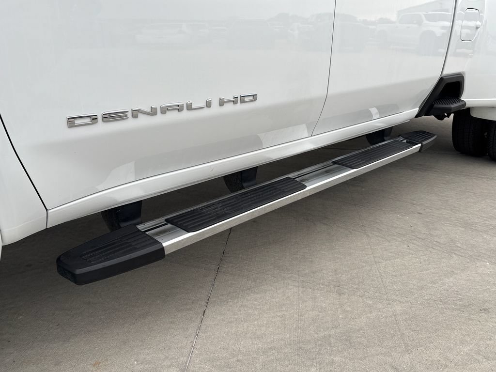 Used 2023 GMC Sierra 3500 Denali w/ Denali Ultimate Package AWD/4WD image 39