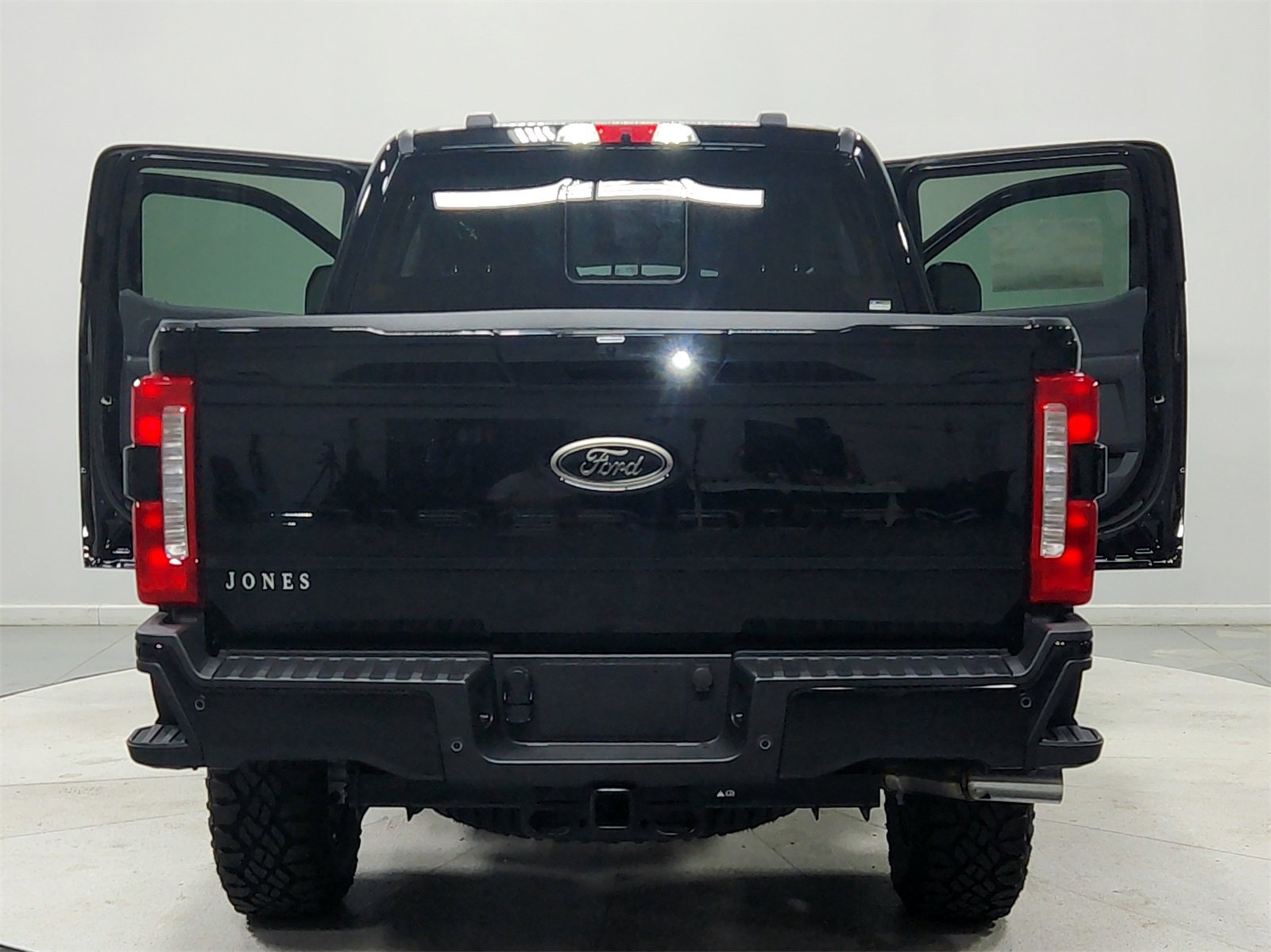 New 2026 Ford F250 Lariat image 14