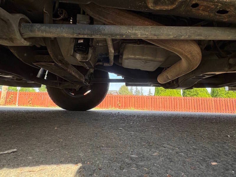 Used 2013 GMC Sierra 3500 W/T RWD image 32
