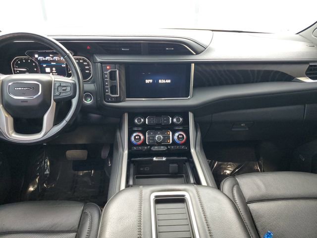 Used 2021 GMC Yukon XL Denali w/ Denali Premium Package image 13