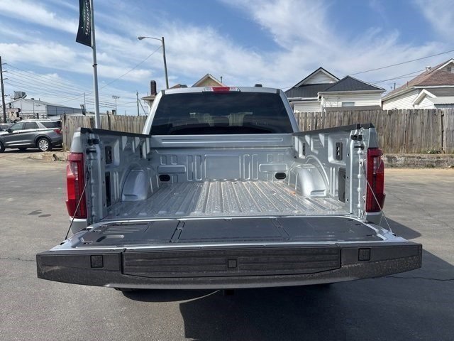 New 2025 Ford F150 XLT w/ Equipment Group 301A Standard image 37