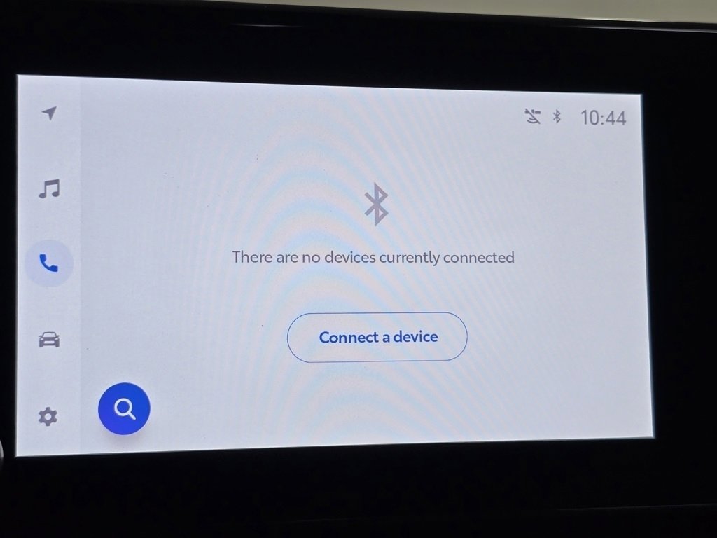 New 2025 Toyota RAV4 XLE image 5