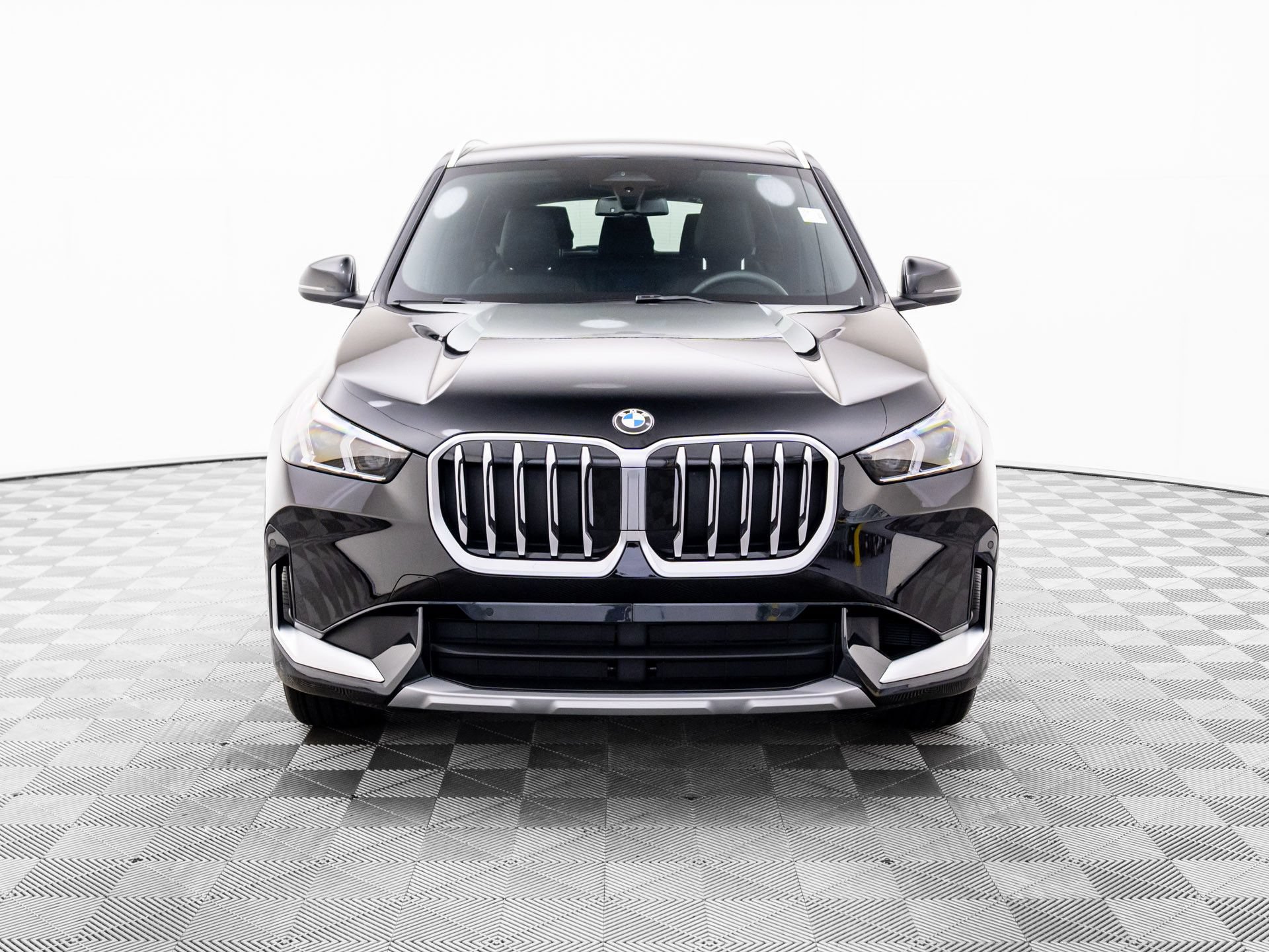 Certified 2026 BMW X1 xDrive28i AWD/4WD image 8