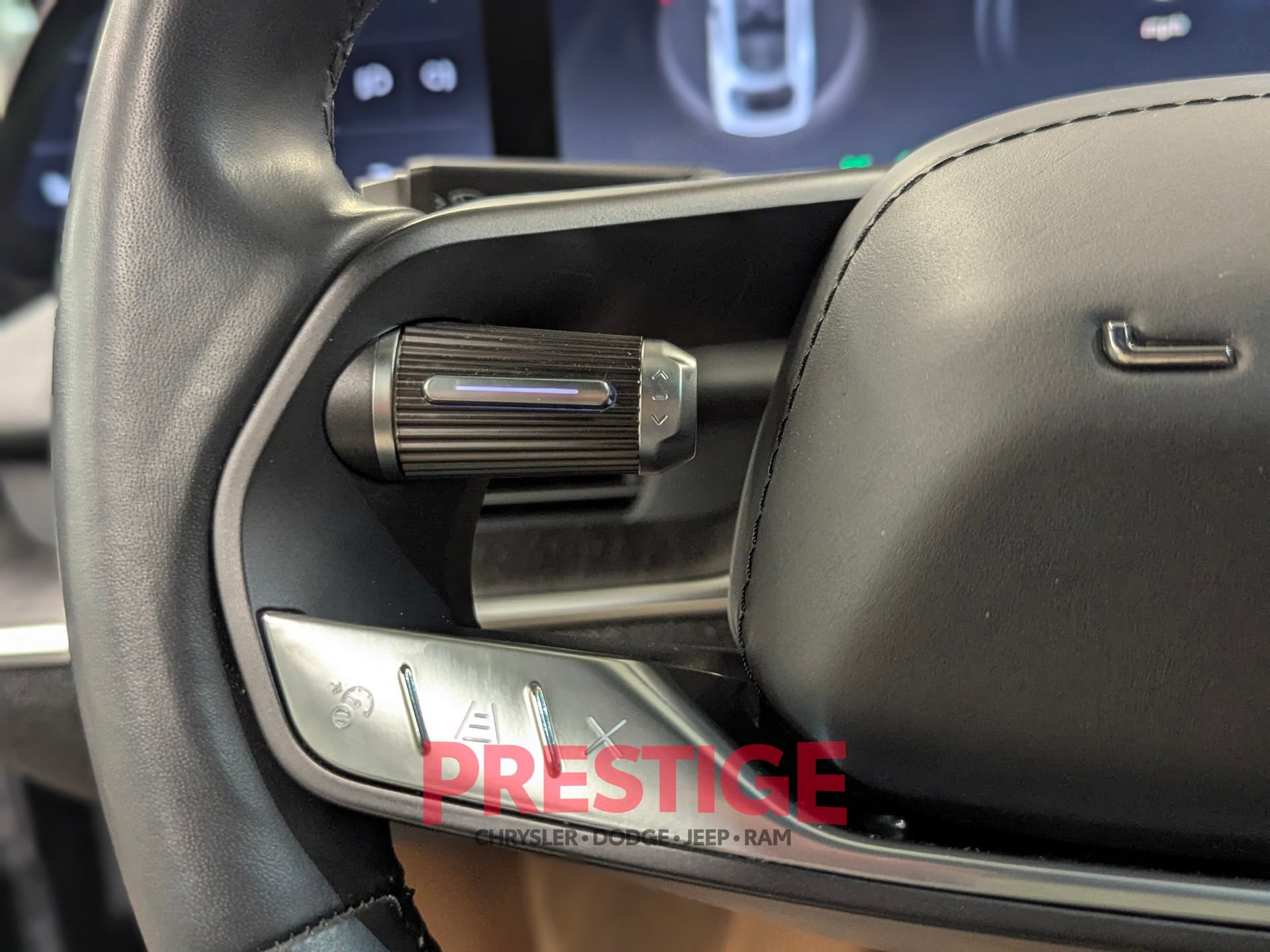 Used 2025 Lucid Air Touring AWD/4WD image 21