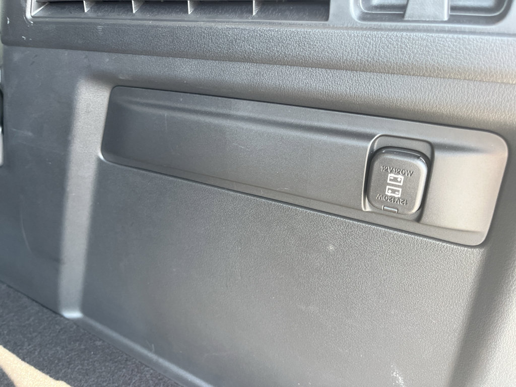 Certified 2025 MAZDA CX-70 3.3 Turbo w/ Preferred Package image 36