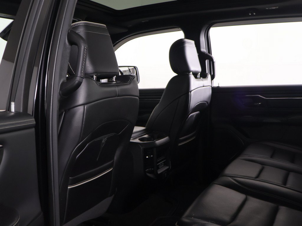 Used 2022 RAM 1500 Limited w/ Body-Colour Bumper Group AWD/4WD image 29