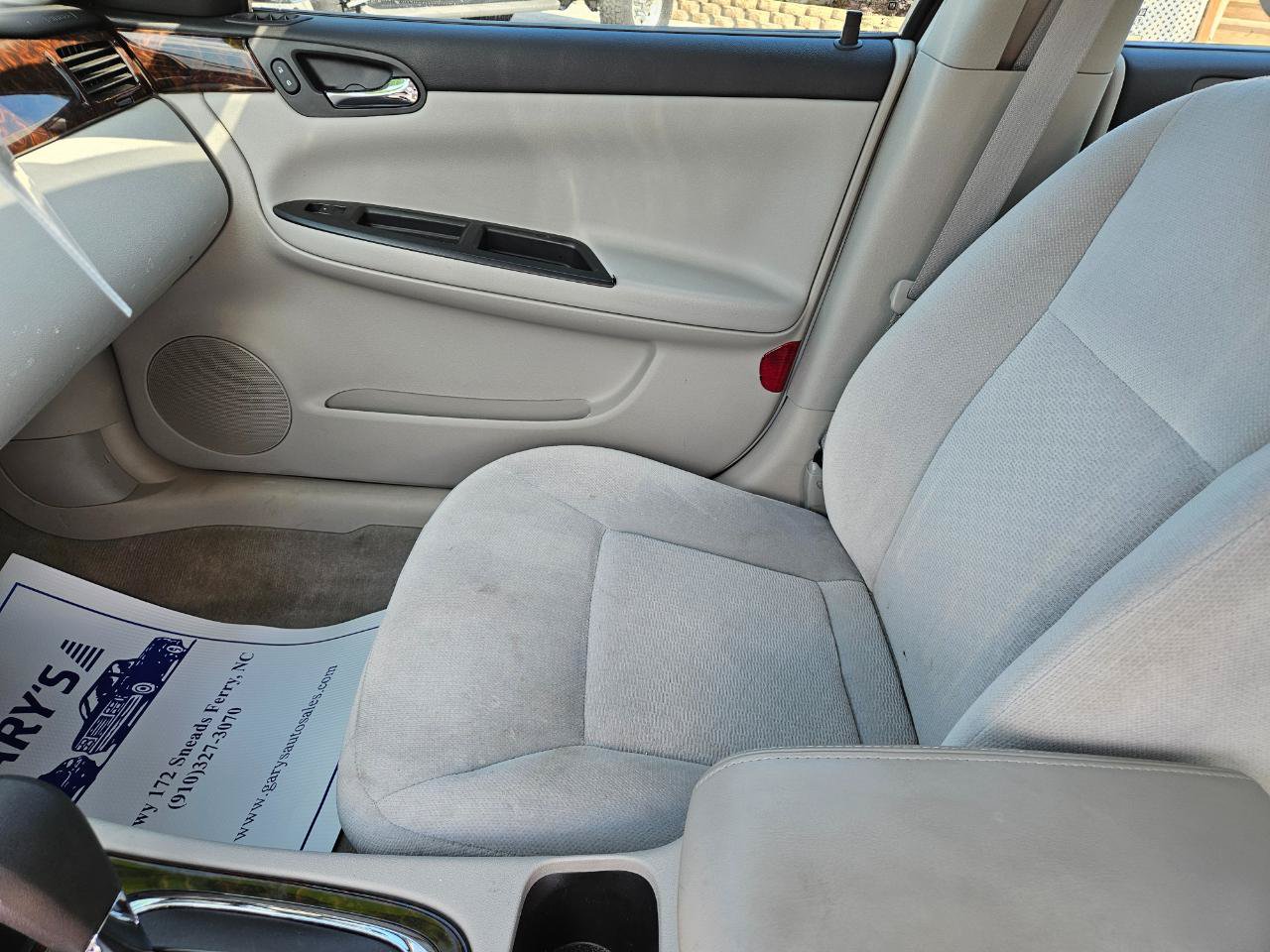 Used 2016 Chevrolet Impala Limited LS FWD image 14