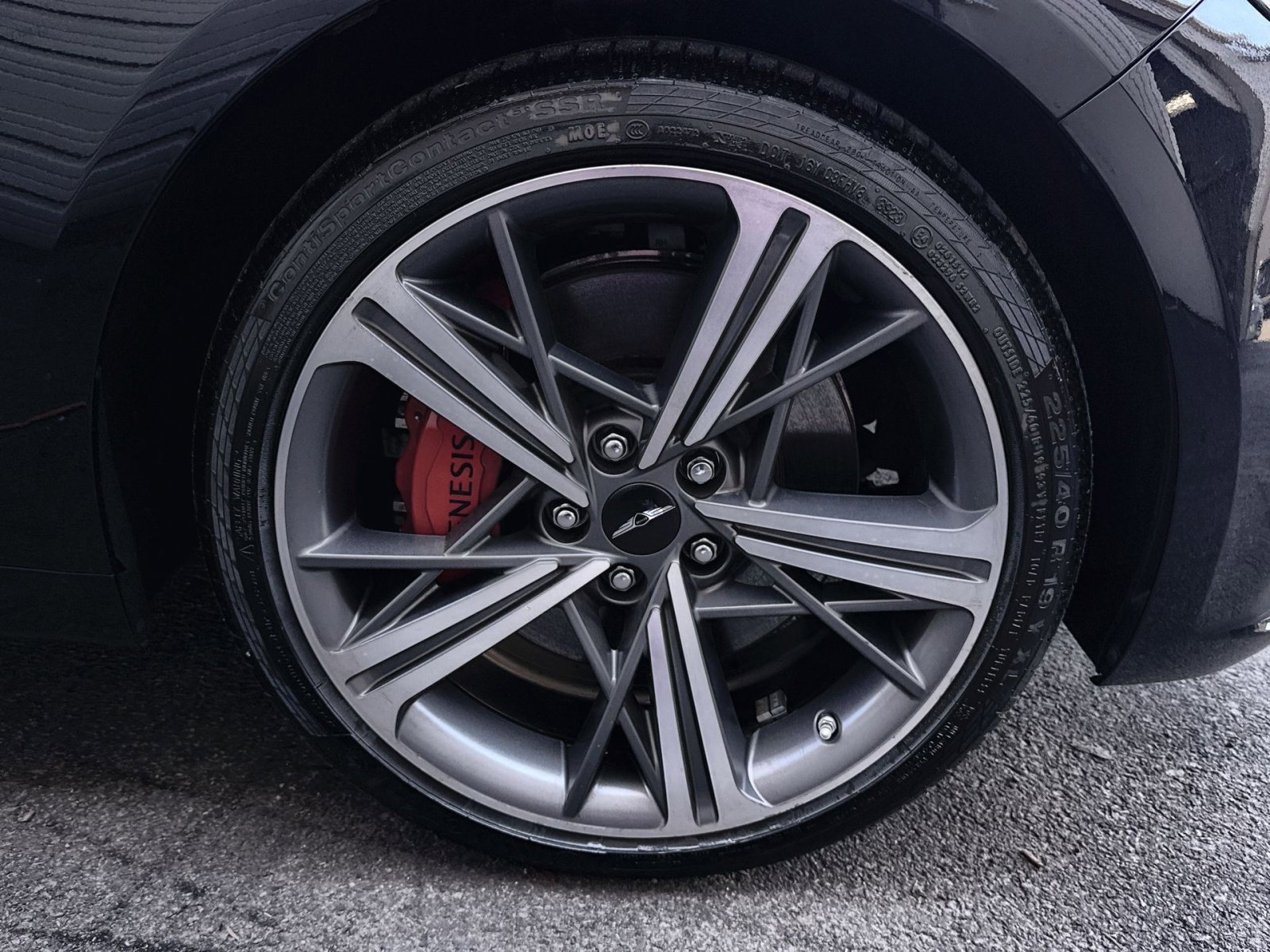 Used 2024 Genesis G70 3.3T Advanced w/ Sport Prestige Package image 12