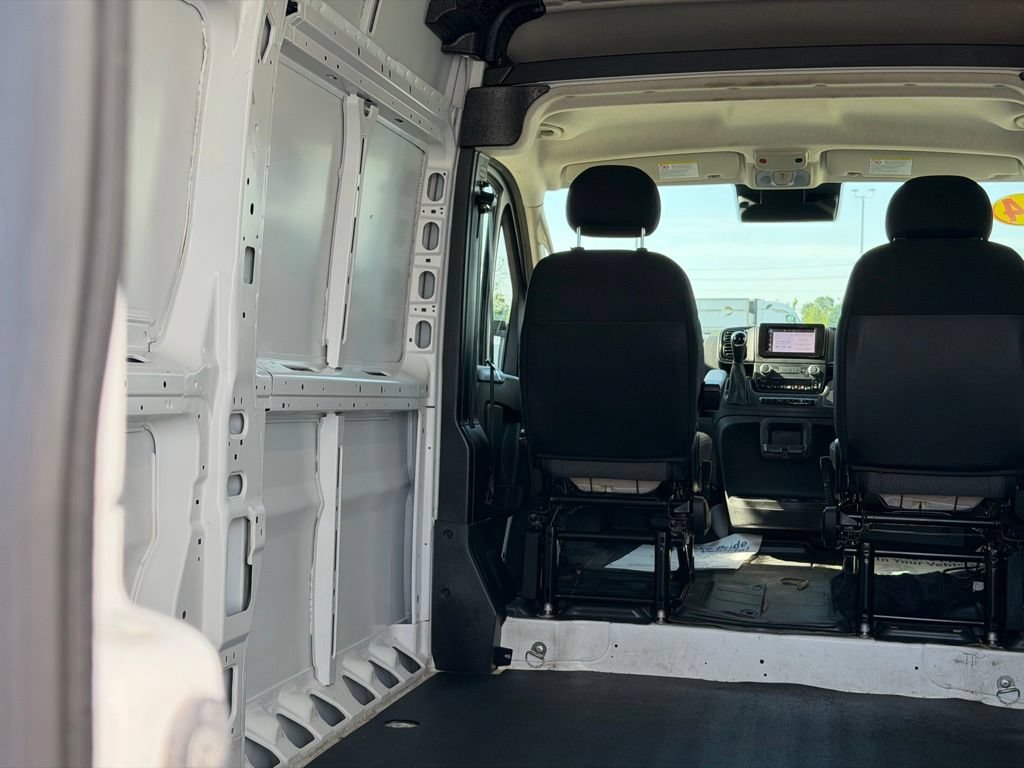Used 2024 RAM ProMaster 2500 w/ Convenience Group FWD image 27