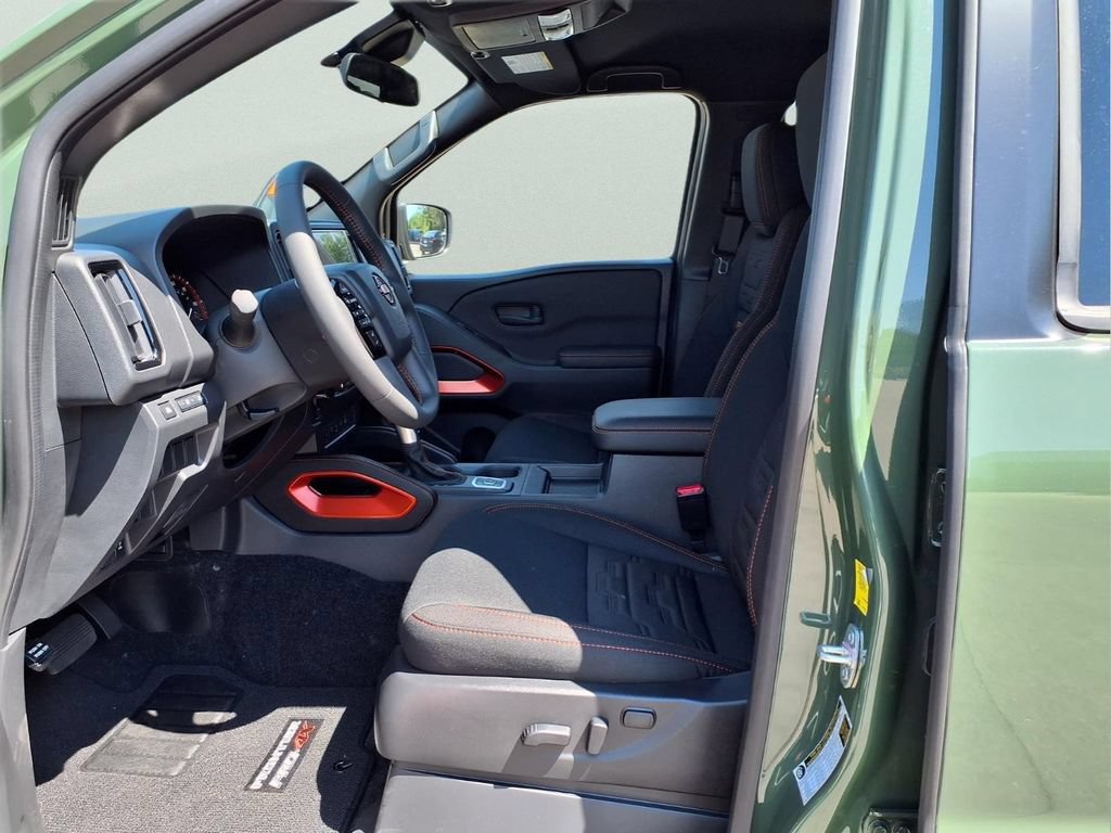 New 2026 Nissan Frontier PRO-4X w/ Tow Package AWD/4WD image 9