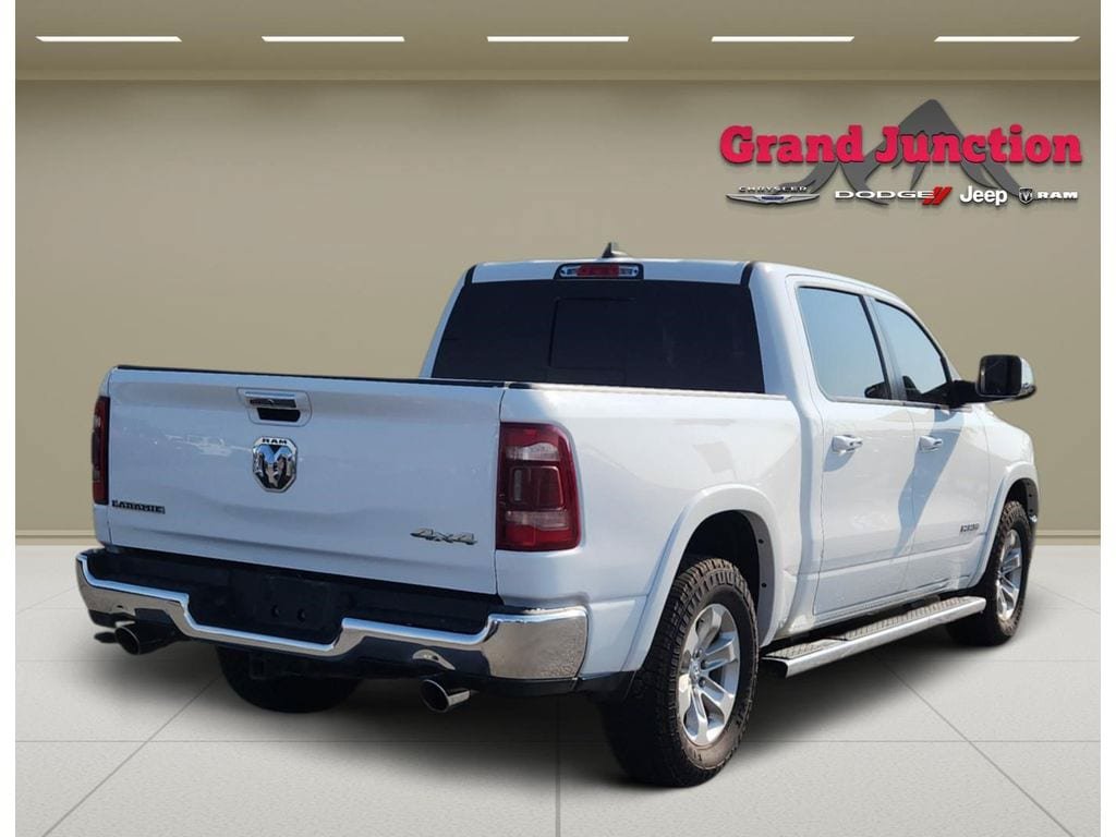 Used 2022 RAM 1500 Laramie AWD/4WD image 3